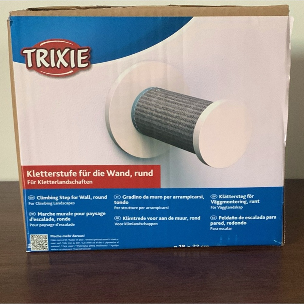 Gray Cat Scratcher for Wall
